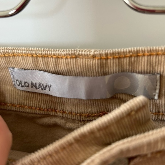 [4] Old Navy y2k Tan Corduroy Mini Skirt w/pockets Women’s - Picture 6 of 7